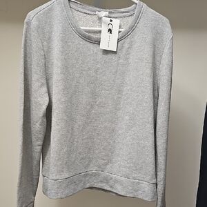 Women's New WithTags Cable & Gauge Metallic Silver Knit Sweatshirt XL